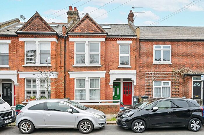 3 Bedroom Maisonette To Rent In Thames Road, Strand On The Green, London, W4