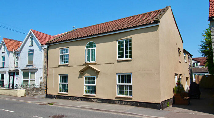 2 Bedroom Apartment For Sale In Glaston Road, Street, BA16