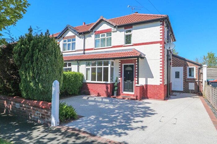 3 Bedroom Semi-Detached House For Sale In Sefton Road, Hoole, Chester, CH2