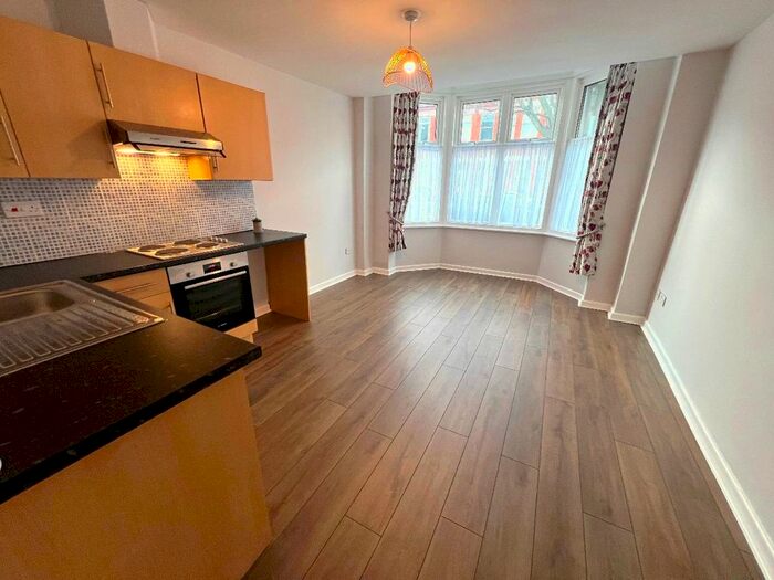2 Bedroom Flat To Rent In Flat, - Norfolk Road, Cliftonville, Margate, CT9