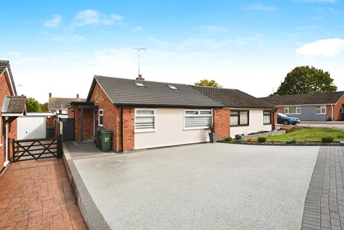3 Bedroom Semi-Detached Bungalow For Sale In Browning Road, Braintree, CM7