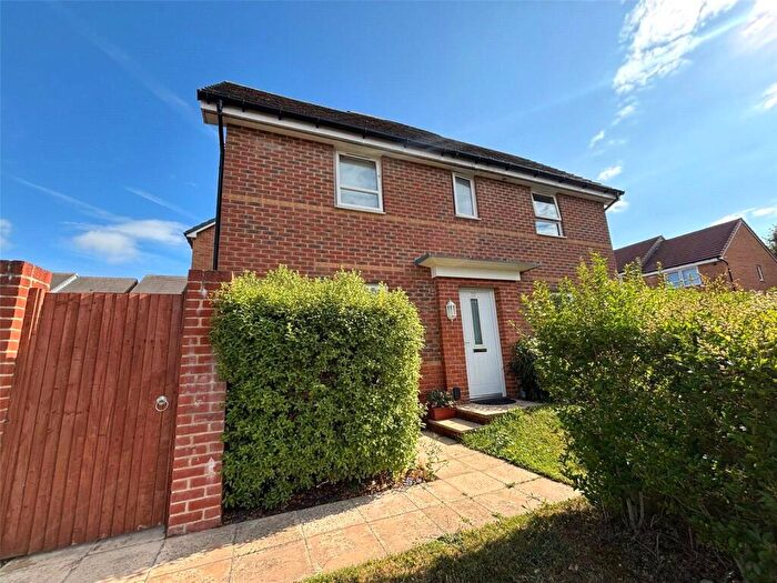 3 Bedroom Semi-Detached House For Sale In Dormouse Drive (Heylo Housing), Newport, Isle Of Wight, PO30