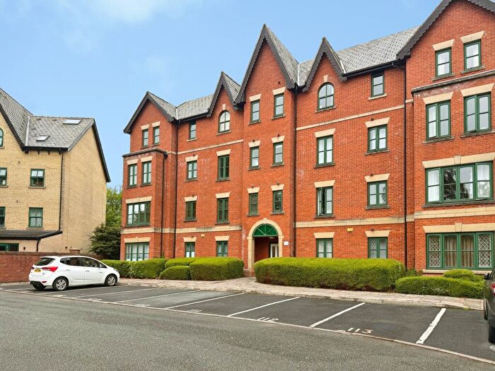 2 Bedroom Flat To Rent In Hadfield Close, Rushome, Manchester, M14