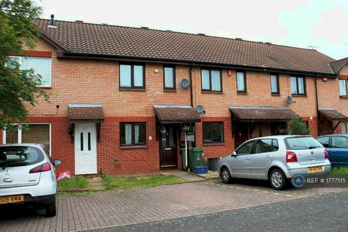 2 Bedroom Terraced House To Rent In Pettingrew Close, Milton Keynes, MK7