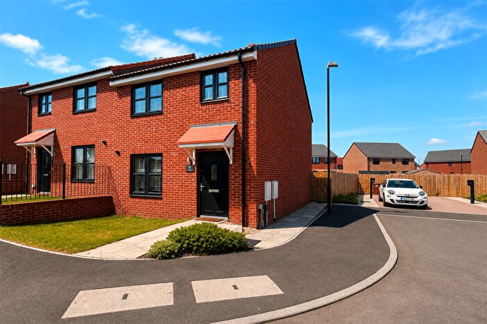 3 Bedroom Semi-Detached House For Sale In Scarcroft Close, Sunderland, SR3