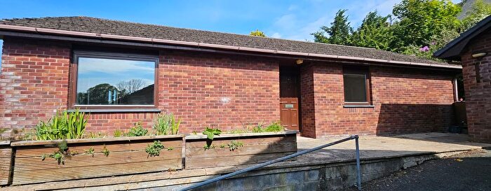 3 Bedroom Bungalow To Rent In Padarn Crescent, Aberystwyth, SY23