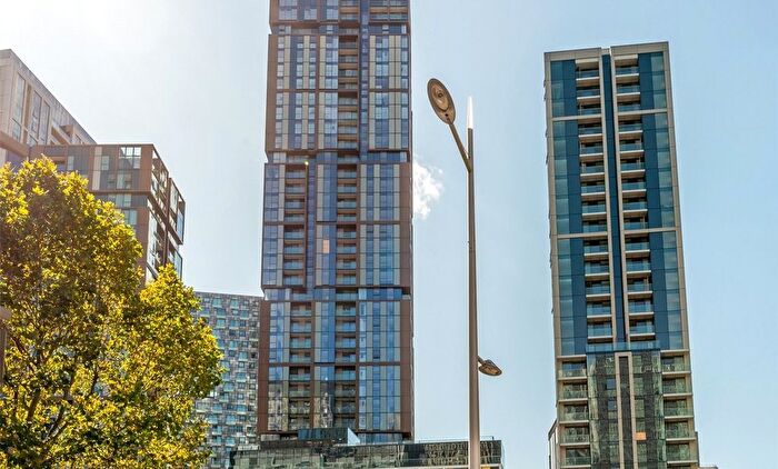 Parking To Rent In Harbour Way, London, E14