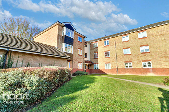 2 Bedroom Flat To Rent In Tamarin Gardens, Cambridge, CB1
