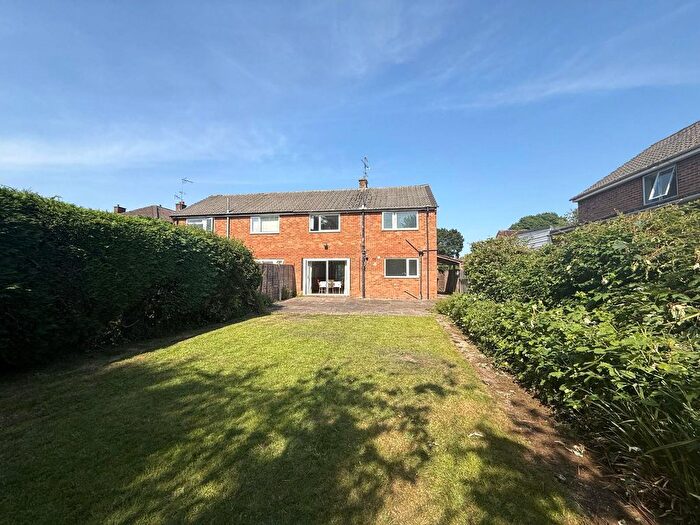 3 Bedroom Semi-Detached House For Sale In Burleigh Road, Frimley, Camberley, Surrey, GU16