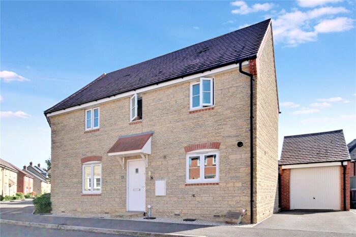 3 Bedroom Semi Detached House To Rent In Gilligans Way, Faringdon, Oxfordshire, SN7