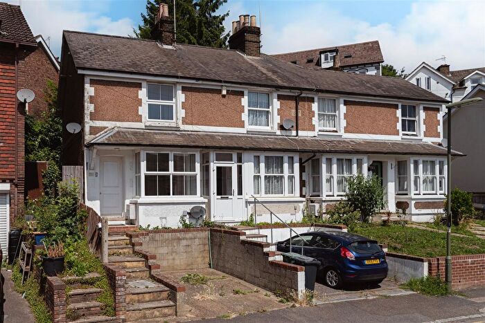2 Bedroom End Of Terrace House For Sale In Garlands Road, Redhill, RH1