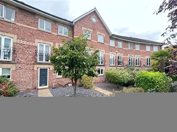 4 Bedroom Town House For Sale In Wood Lane, Treeton, Rotherham, Rotherham, S60