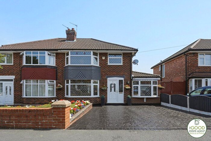 3 Bedroom Semi-Detached House For Sale In St. Austell Drive, Cheadle, SK8