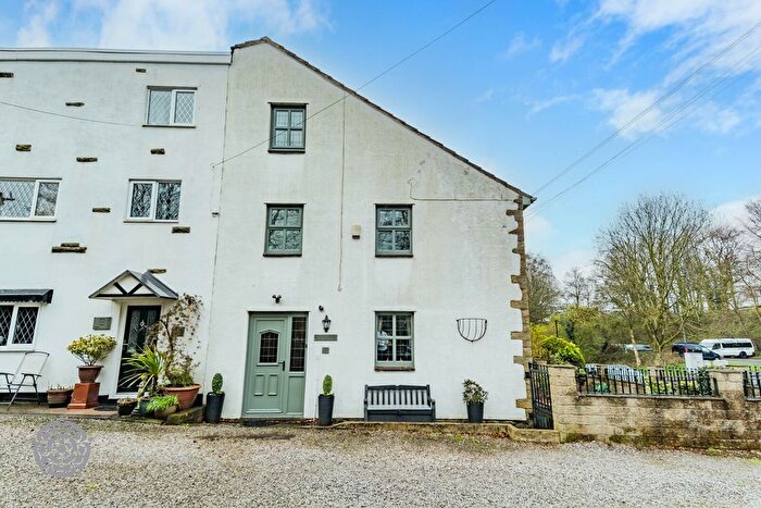 4 Bedroom Terraced House For Sale In Harwood Road, Tottington, Bury, Greater Manchester, BL8