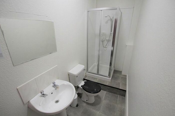 3 Bedroom Flat To Rent In Victoria Terrace, Aberystwyth, SY23