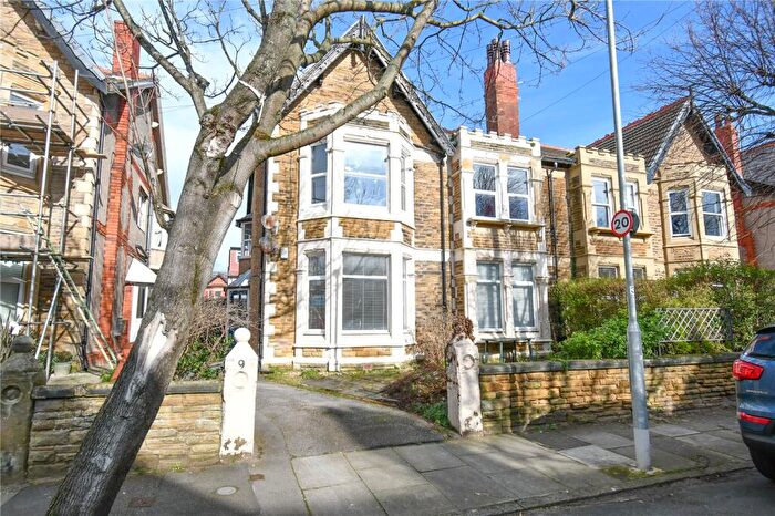 3 Bedroom Flat For Sale In Mostyn Avenue, West Kirby, Wirral, CH48