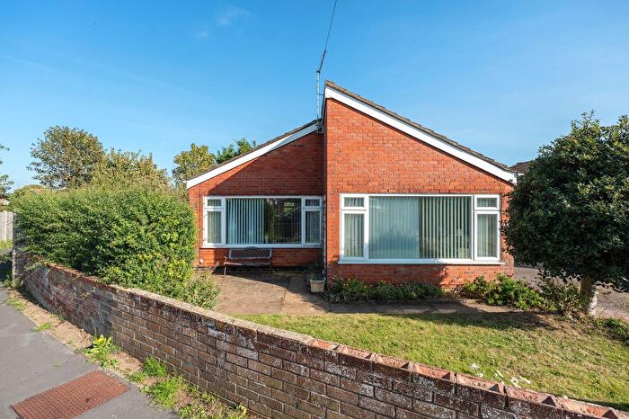 3 Bedroom Detached Bungalow For Sale In The Cobbleways, Winterton-On-Sea, NR29