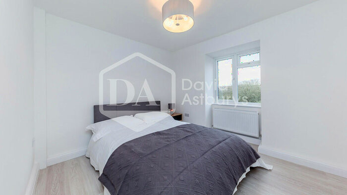 2 Bedroom Apartment To Rent In Archway Road, Highgate, London, N6