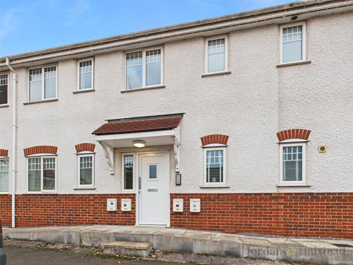 2 Bedroom Apartment For Sale In Troopers Close, Christleton, Chester, Cheshire, CH3