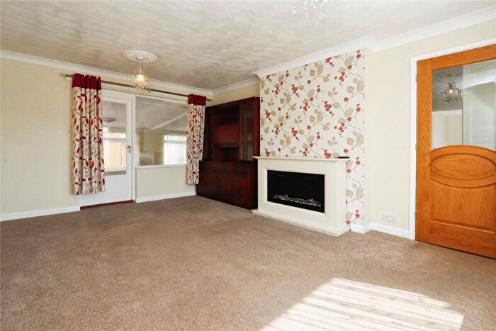 2 Bedroom Bungalow For Sale In Northam, Bideford, EX39