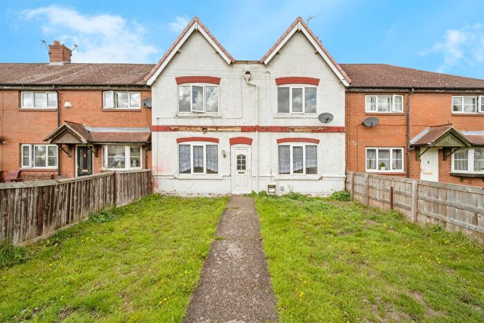 3 Bedroom Terraced House For Sale In Emerson Avenue, Stainforth, Doncaster, DN7