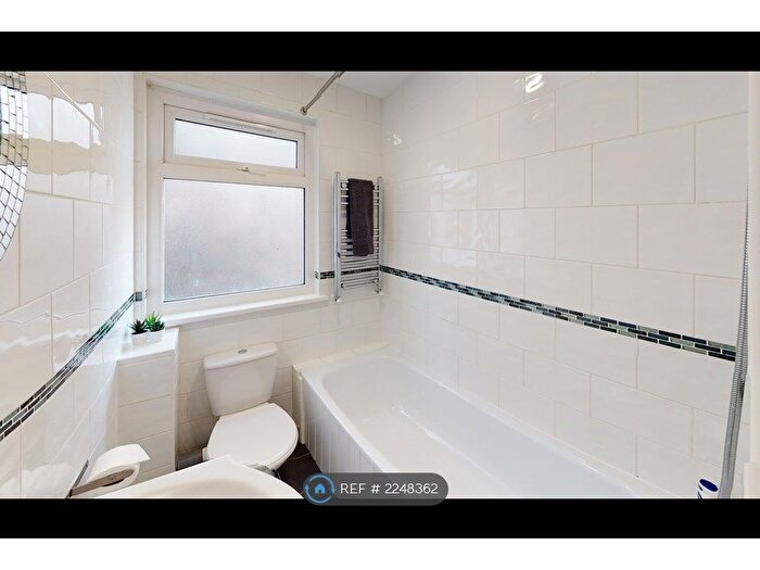 9 Bedroom Terraced House To Rent In Fraser Road, Southsea, PO5