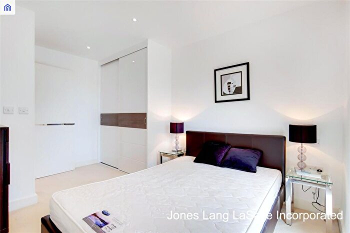 1 Bedroom Apartment For Sale In Seafarer Way London, SE16