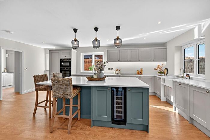 4 Bedroom Detached House For Sale In Boroughbridge Road, Green Hammerton, York, YO26