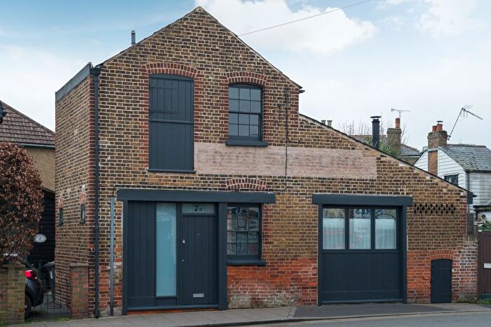 1 Bedroom Detached House For Sale In Belmont Road, Whitstable, CT5