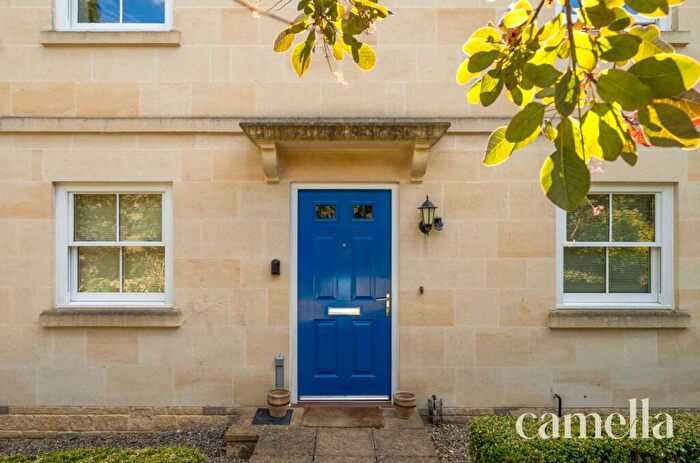 3 Bedroom Semi Detached House For Sale In Eveleigh Avenue, Bath, BA1