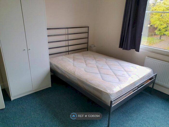Studio To Rent In Hertford Road, Enfield, EN3