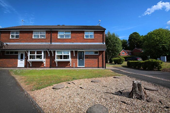 3 Bedroom Semi-Detached House To Rent In Merlin Close, Uttoxeter, ST14