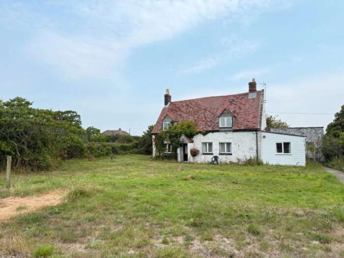 Farmhouse For Sale In Whitefield Farm, Ashey Road, Ryde, Isle Of Wight, PO33