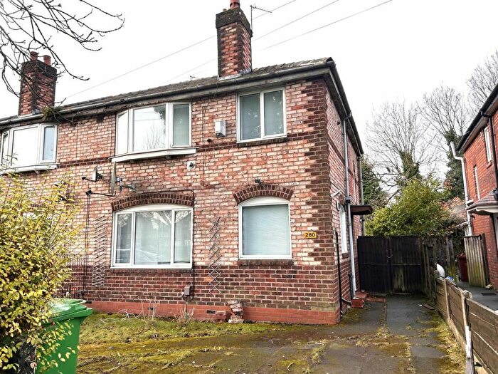 3 Bedroom Semi-Detached House To Rent In Kingsway, Manchester, M19