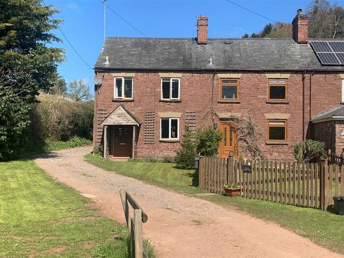Houses for sale & to rent in Littledean And Ruspidge, Mitcheldean