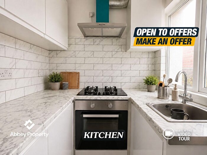 2 Bedroom Semi-detached House To Rent In Waller Avenue, Luton, LU4
