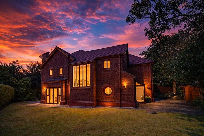 6 Bedroom Detached House For Sale In St. James Road, Rainhill, Merseyside, L35