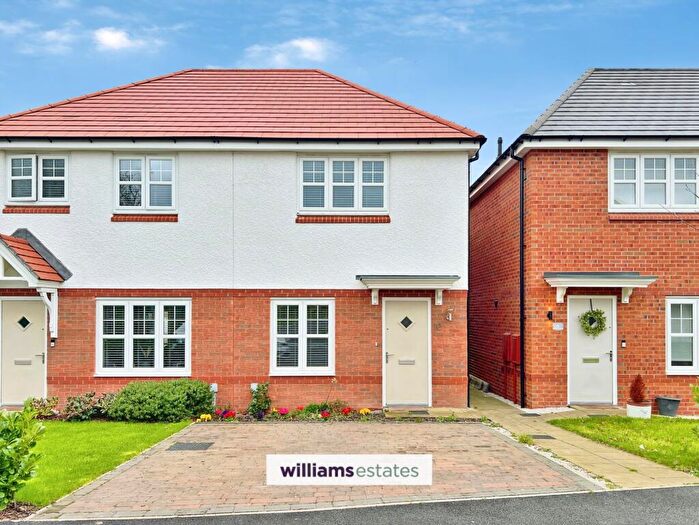 2 Bedroom Semi-Detached House For Sale In Llys Hen Reilffordd, St. Asaph, LL17