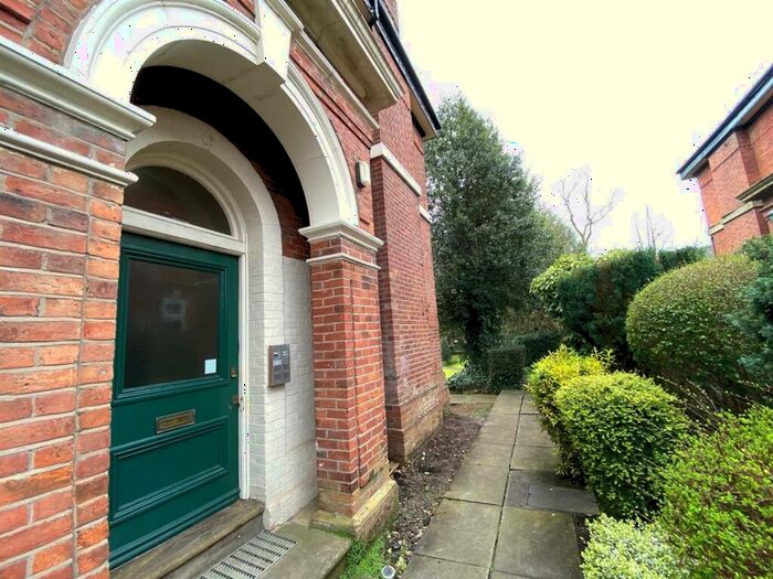 Studio To Rent In Manchester Road, Chorlton-Cum-Hardy, Manchester, M21