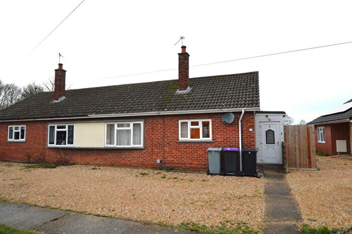 2 Bedroom Bungalow To Rent In Bourne Road, Corby Glen, Grantham, NG33