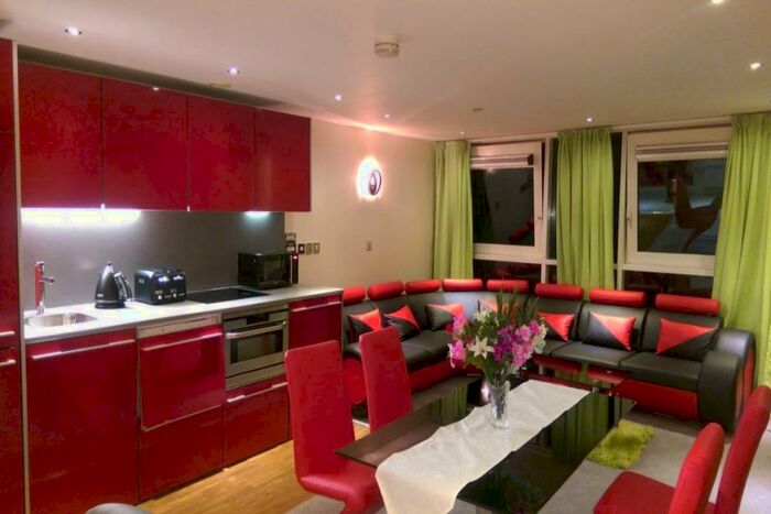 2 Bedroom Apartment To Rent In Huntingdon Street, Nottingham, NG1