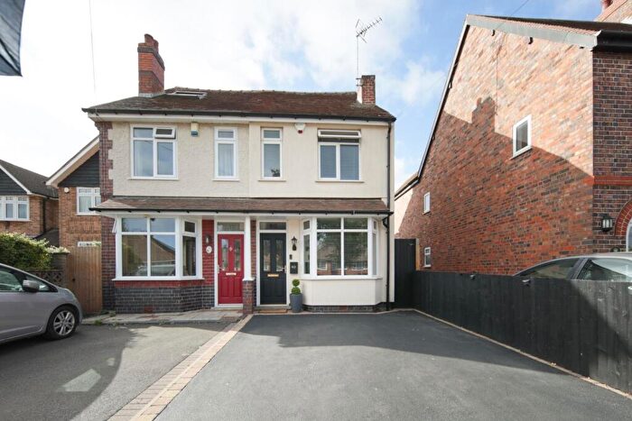3 Bedroom Semi-Detached House For Sale In Coleshill Road, Water Orton, Birmingham, B46