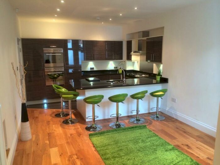 6 Bedroom Terraced House To Rent In Cheltenham Terrace, Heaton, NE6