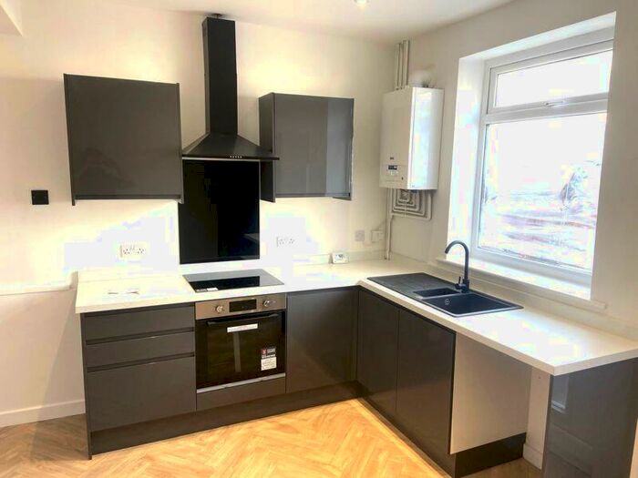 Properties to rent in BL4, Bolton, Farnworth, Kearsley Houses for