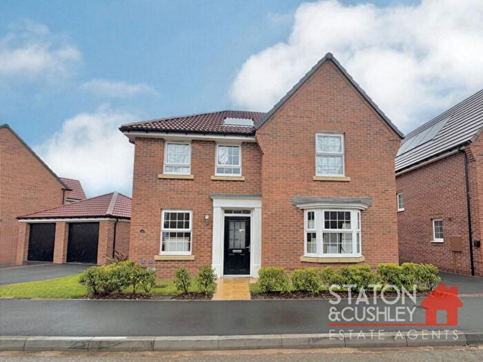 4 Bedroom Detached House For Sale In Asgard Avenue, Warsop, NG20