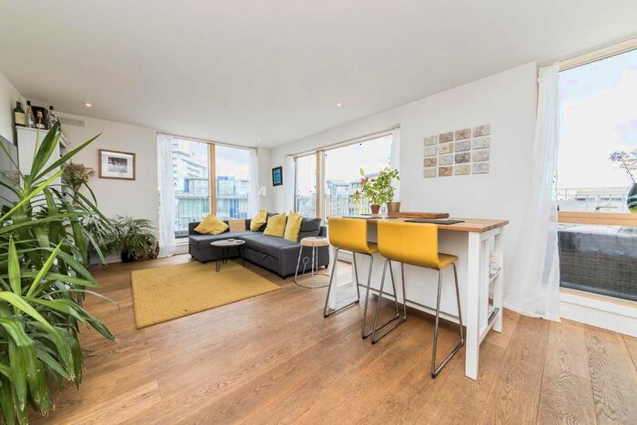 2 Bedroom Flat To Rent In Hardwicks Square, London, SW18