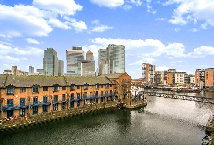 1 Bedroom Flat To Rent In Lancaster Drive, Blackwall, E14