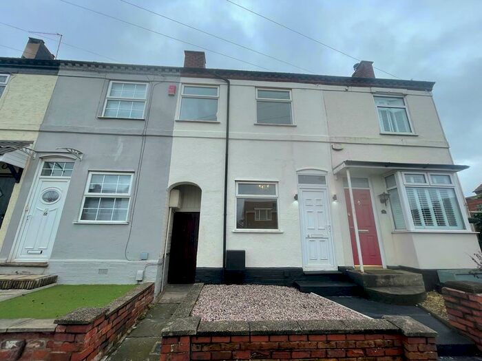 3 Bedroom Terraced House To Rent In Feldon Lane, Halesowen, Birmingham, B62
