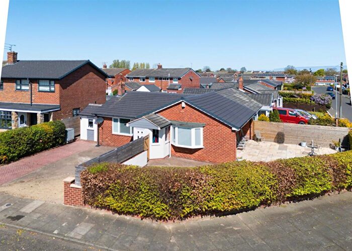 3 Bedroom Semi-Detached Bungalow For Sale In Acomb Avenue, Seaton Delaval, NE25