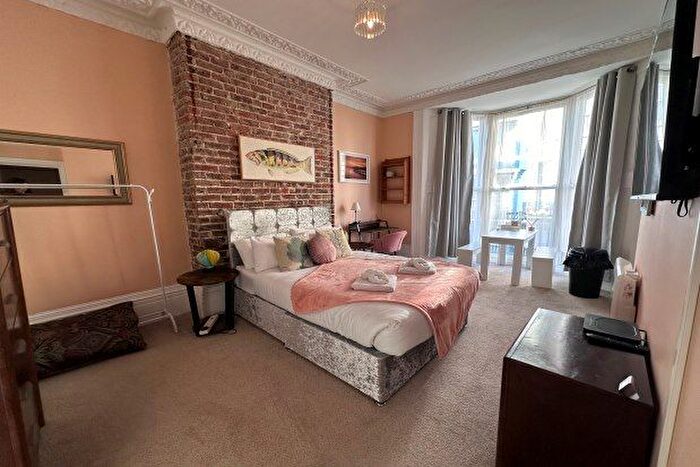 Studio To Rent In Charlotte Street, Brighton, BN2